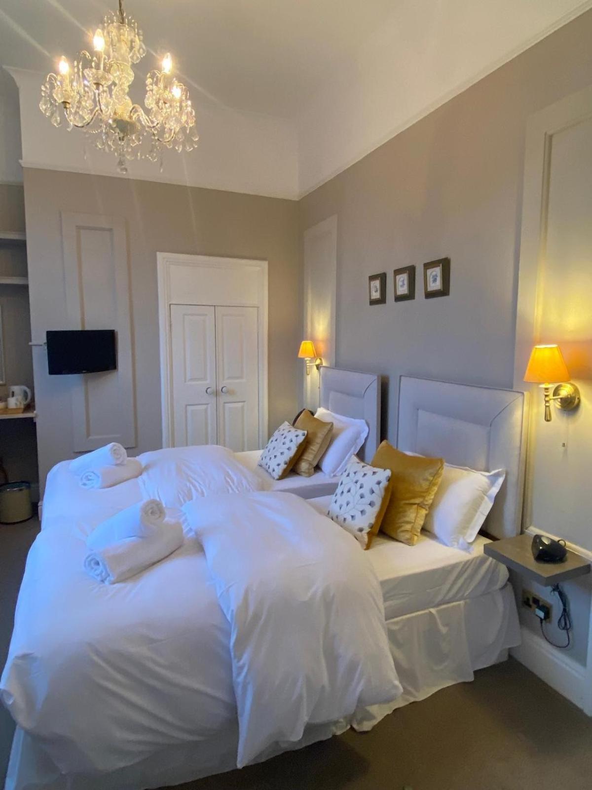Alexandra Court Hotel Congleton Εξωτερικό φωτογραφία