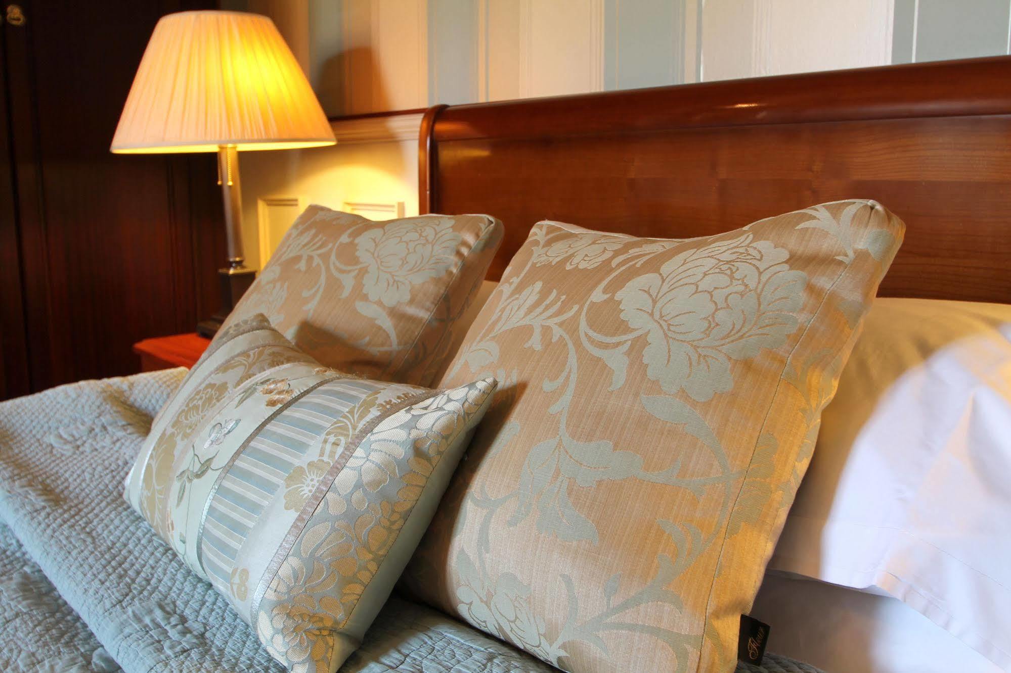 Alexandra Court Hotel Congleton Εξωτερικό φωτογραφία